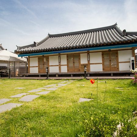 Hotel Jiwoo Dang Jeonju Zewnętrze zdjęcie