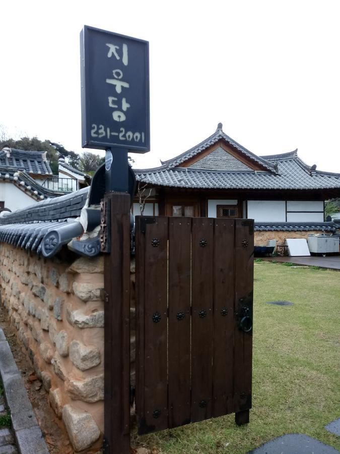 Hotel Jiwoo Dang Jeonju Zewnętrze zdjęcie