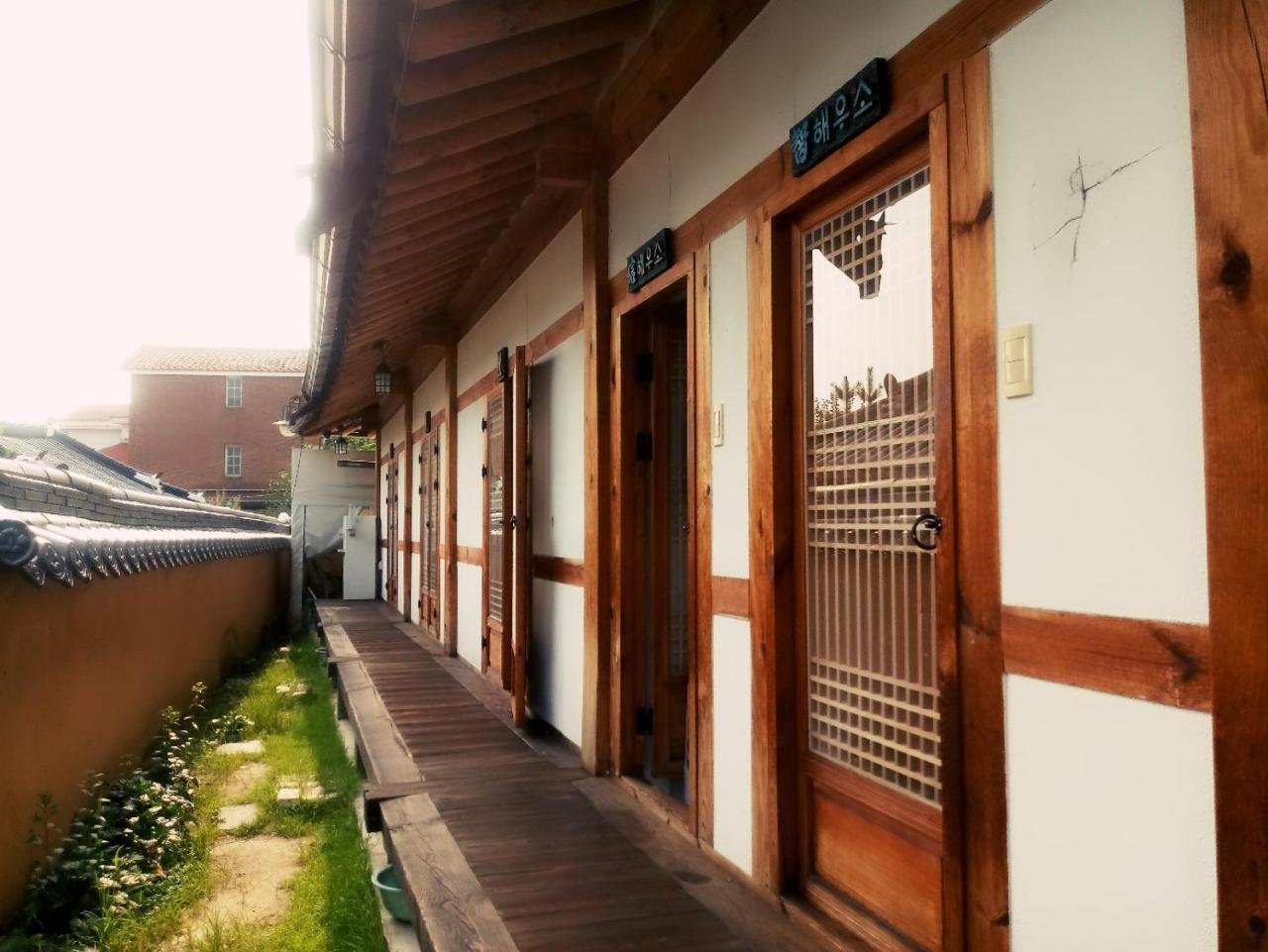 Hotel Jiwoo Dang Jeonju Zewnętrze zdjęcie