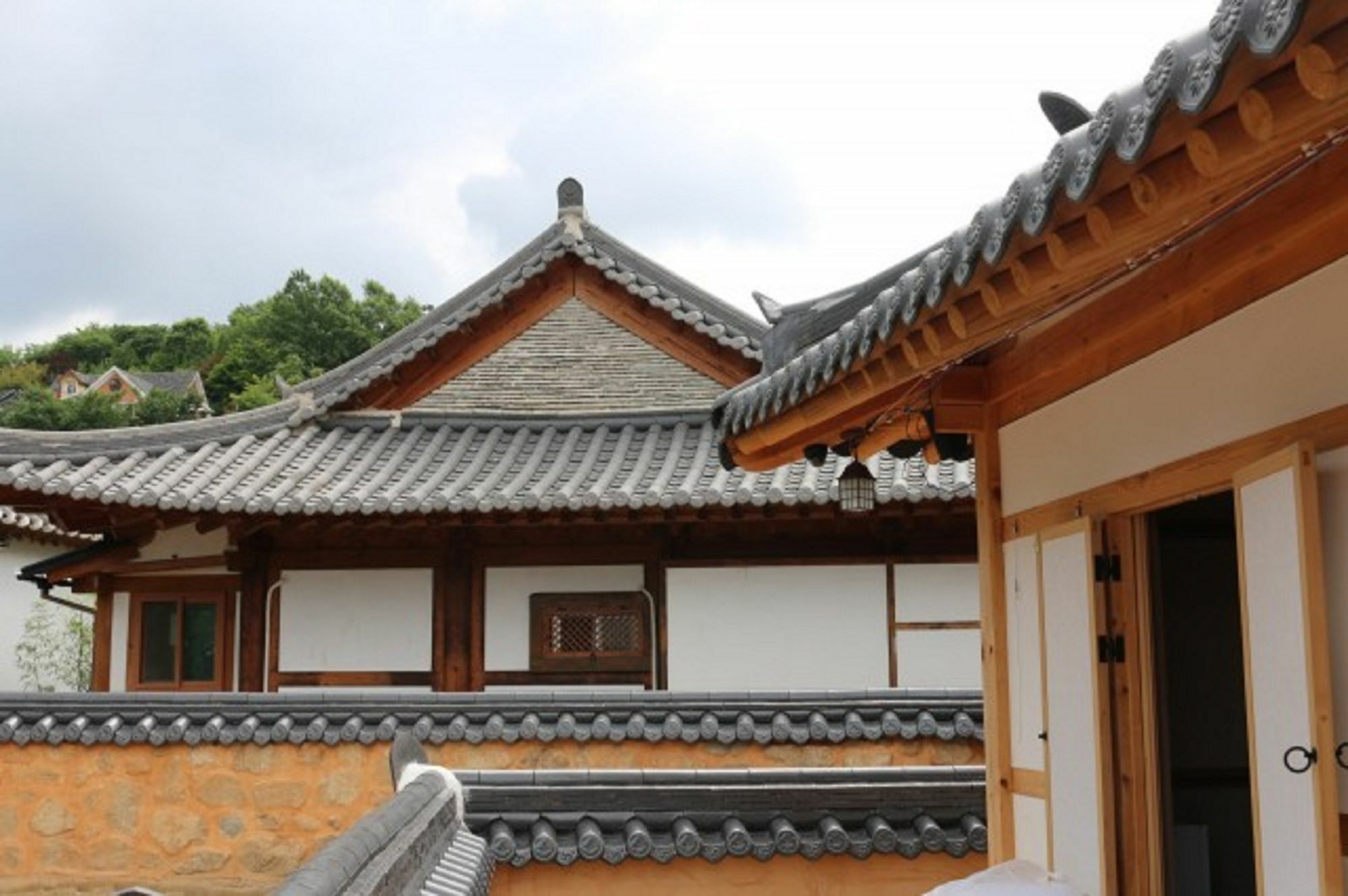 Hotel Jiwoo Dang Jeonju Zewnętrze zdjęcie